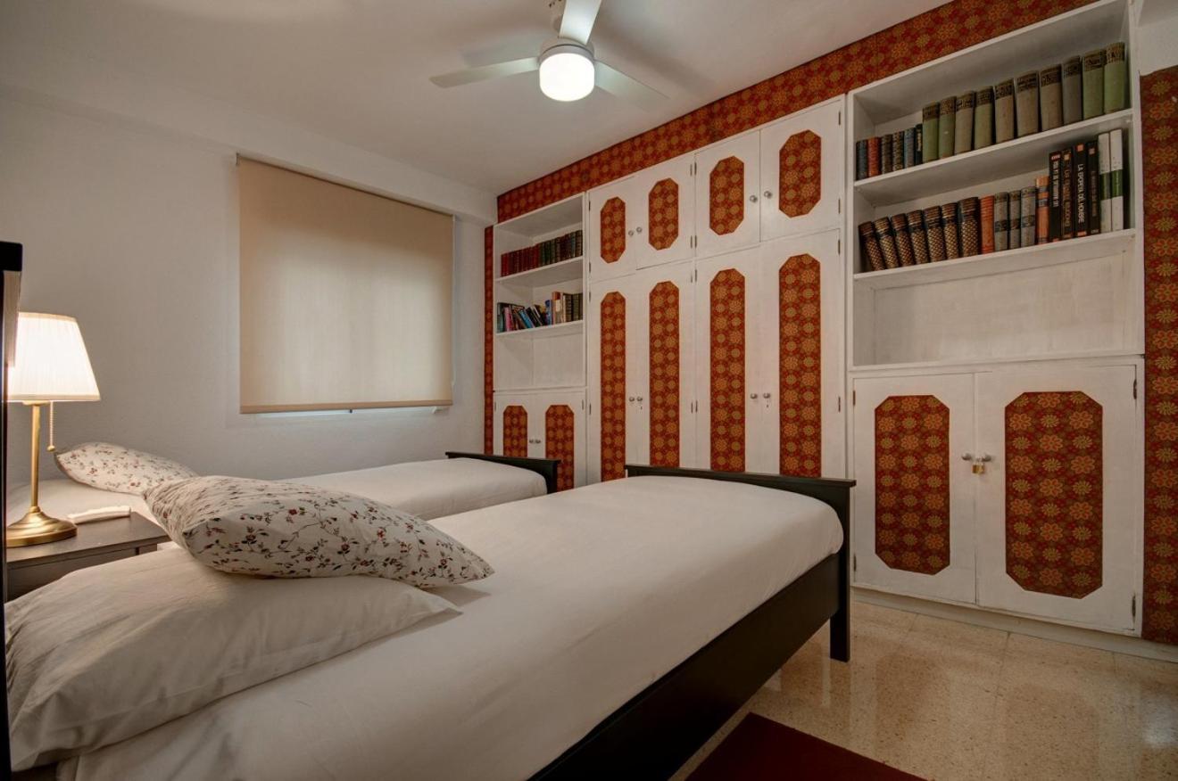 Beds & Breaks Ferrero Apartment Valencia Exterior photo